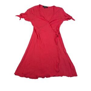 Lulu’s pink wrap dress. Knee length. Size S. Textured. Sundress. Flutter sleeve